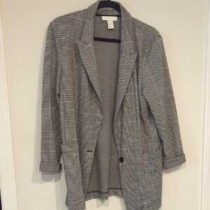 H&M Soft And Comfortable Gray Plaid Blazer